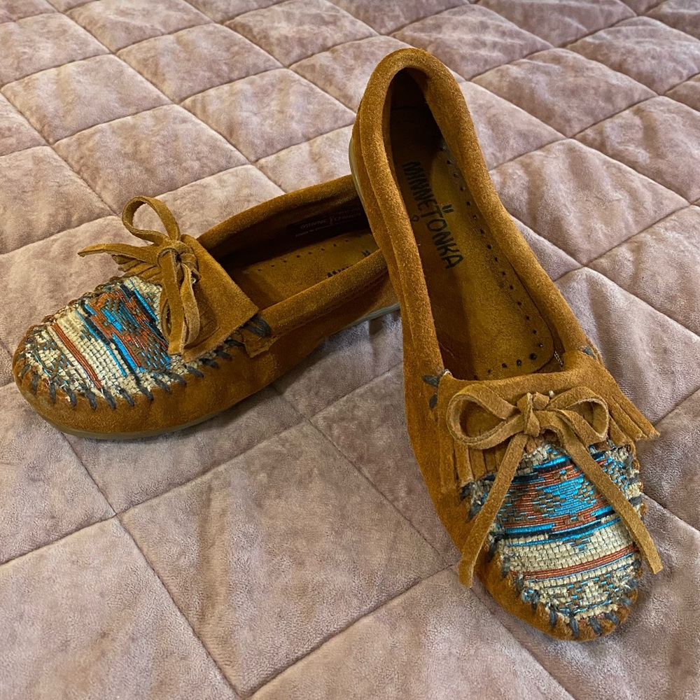 Minnetonka Brown Suede Moccasins